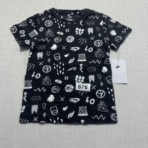 Nike BasketBall Design Kids T-Shirt Boys Sz 4 Black Brand New